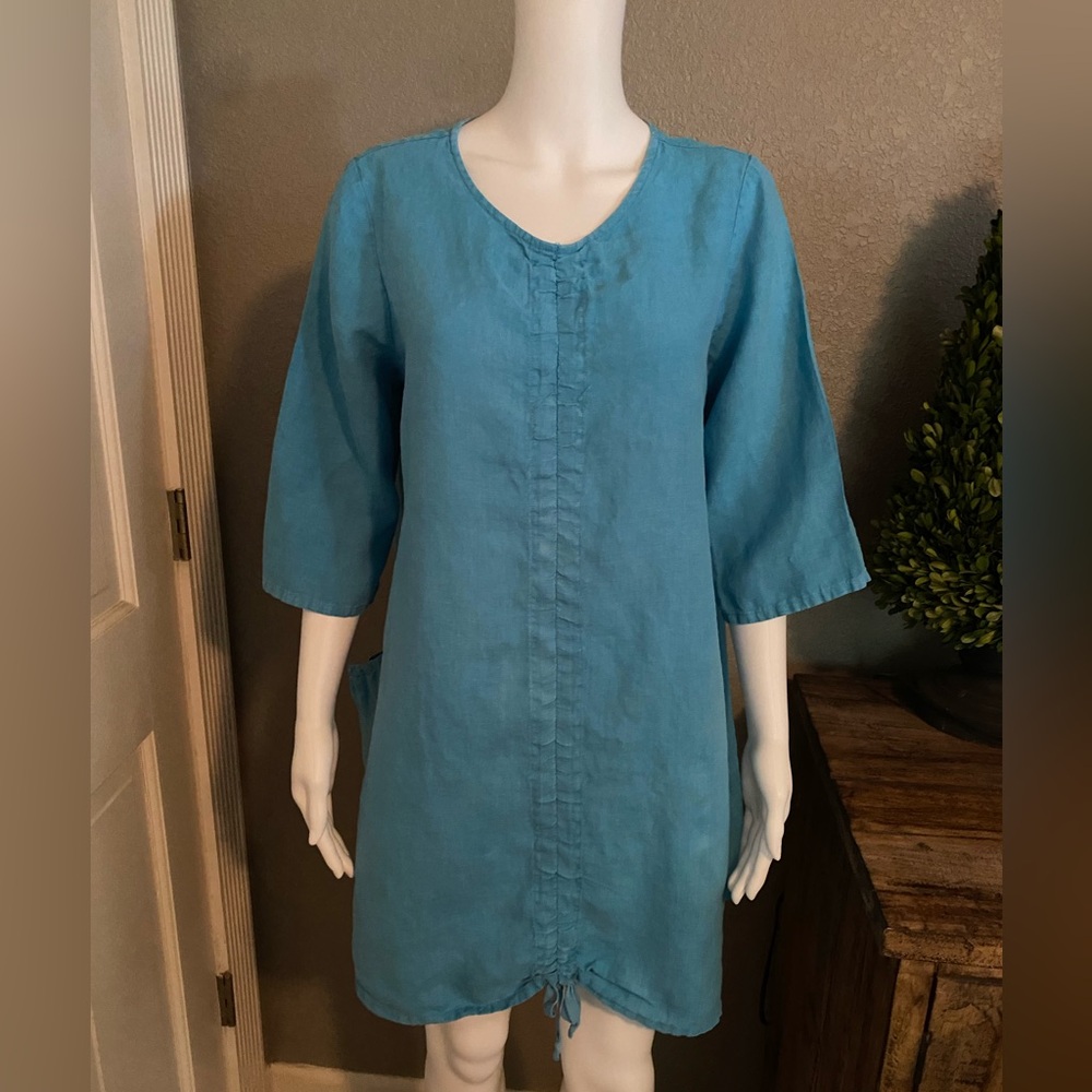 Bryn Walker linen top EUC machine washable